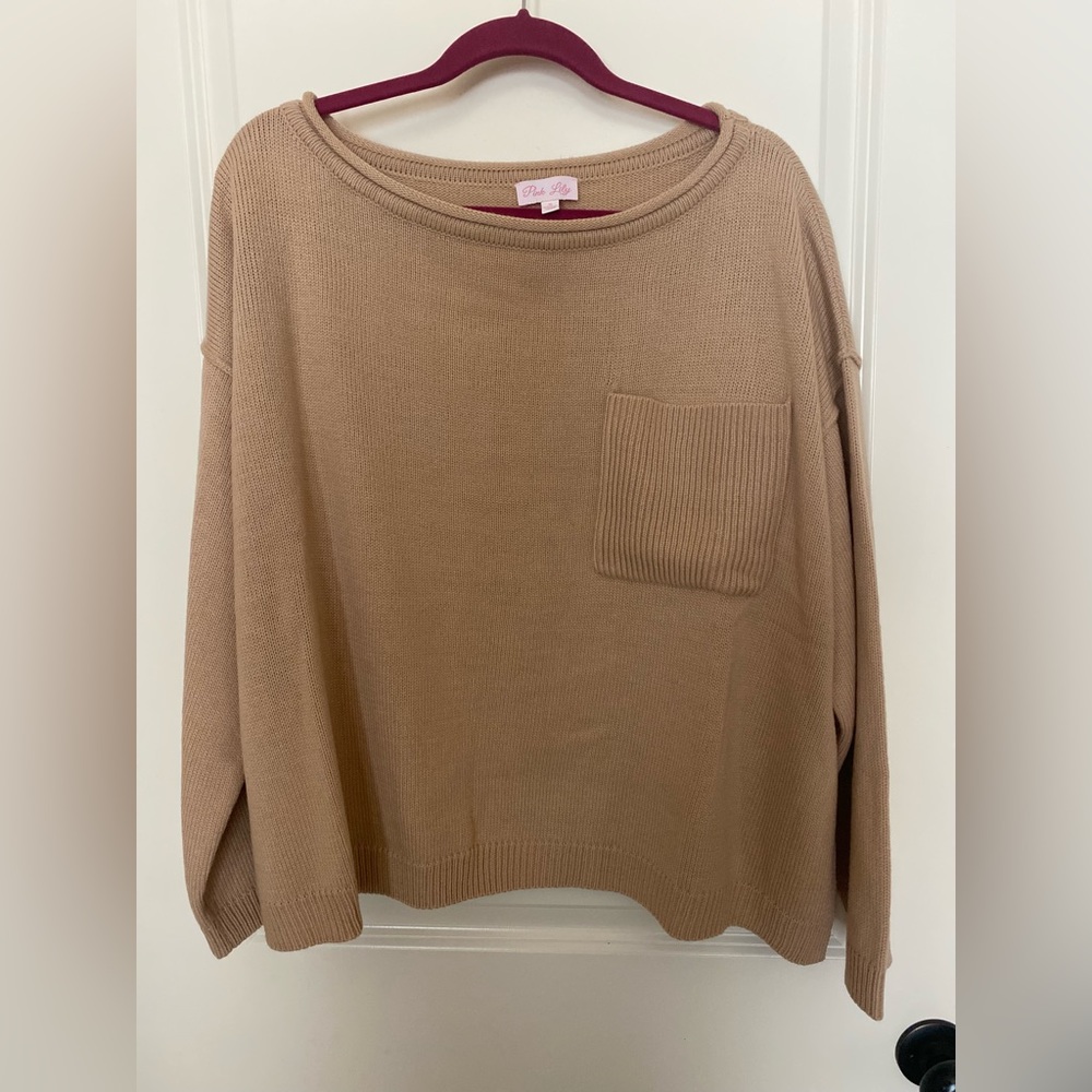 Over sized sweater from Pink Lily Boutique. Never worn.